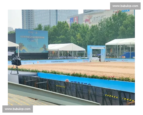 中国马术冠军杯赛邯郸站燃情启幕 顶级赛事点亮古城 中国马术冠军杯赛邯郸站燃情启幕 顶级赛事点亮古城