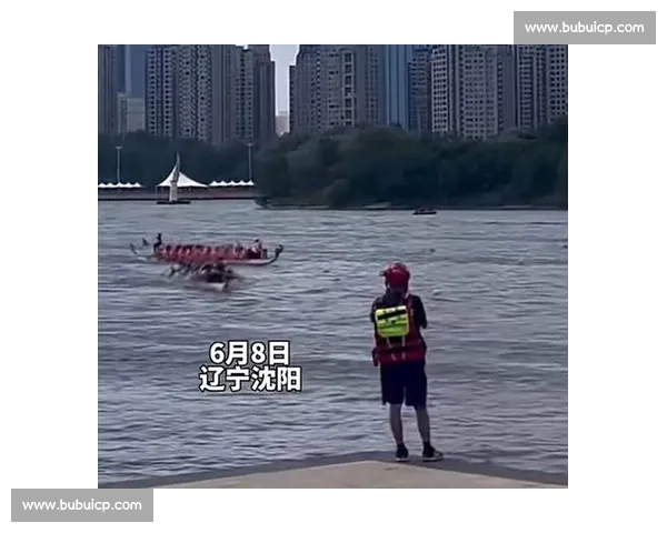 辽宁龙舟队佛山狂飙名场面:横扫千军引爆笑 辽宁龙舟队佛山狂飙名场面:横扫千军引爆笑