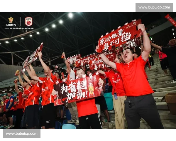 唐梓铨：绿茵逐梦，拼搏不止